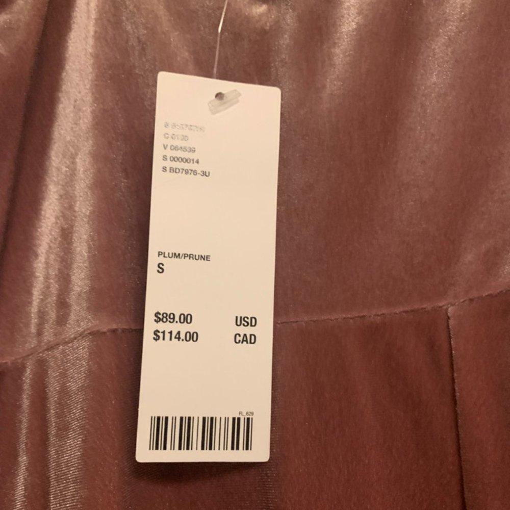 NWT UO Velvet Mauve Dress Sz. Small 💐 - Picture 6 of 7